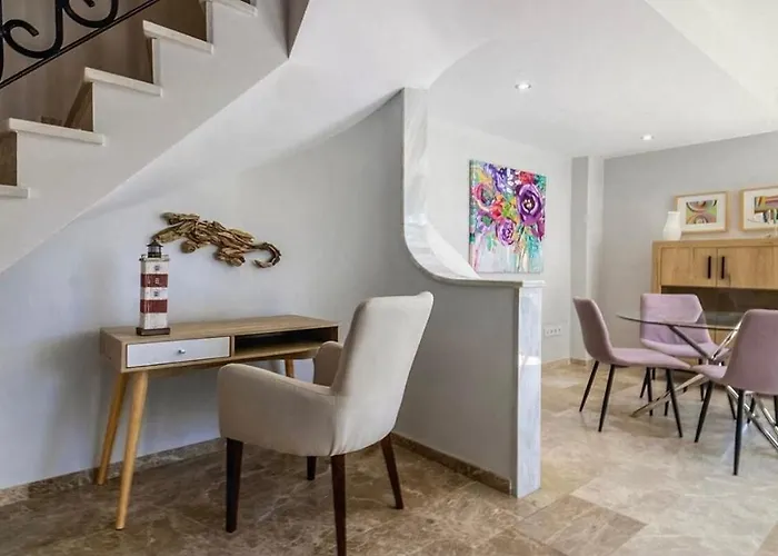 La Terraza Del Puente Y Mezqt-catedral *